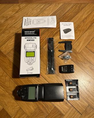 Neewer NW580 flash con trigger wireless WT-U