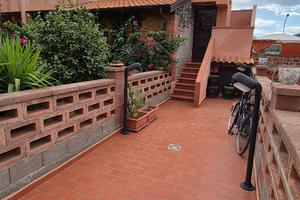 Trilocale Contrada Rosate, Oliveri