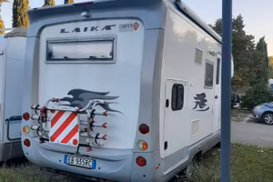 Laika kreos 3001 su motore iveco