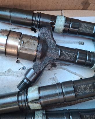Iniettori Toyota Land cruiser kdj 125 