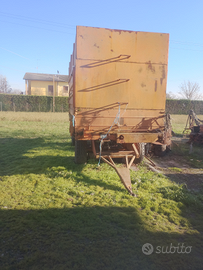 Rimorchio agricolo ex carro foraggero