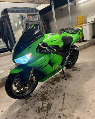 Kawasaki ninja zx6r 2005