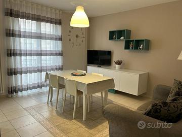 ? Trilocale arredato zona Via Corato Altamura