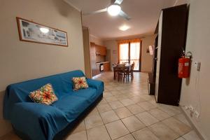 NATHALY HOUSE: Trilo 6 posti a 600 m dal mare