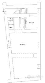 Deposito interno palazzo centro storico di Napoli