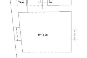 Deposito interno palazzo centro storico di Napoli