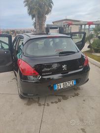 Peugeot 308 1.6 HDi 115 CV  6 marce
