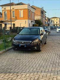 Peugeot 308 Station Wagon automatica 01/2020