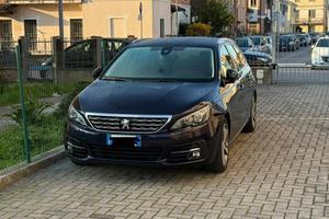 Peugeot 308 Station Wagon automatica 01/2020