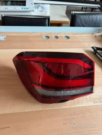 Faro posteriore sx bmw f48 full led