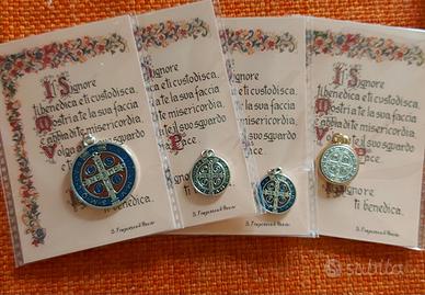 Set 4 medaglie San Benedetto esorcistiche 