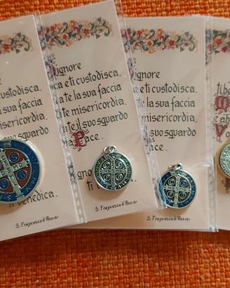 Set 4 medaglie San Benedetto esorcistiche 