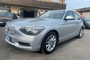 Bmw 118 118d 5p. Urban