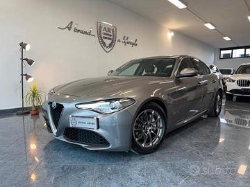 Alfa Romeo Giulia 2.2 T Diesel At8 180cv Super Na