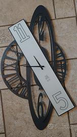 Orologio da parete moderno