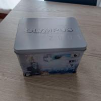 cofanetto con macchina fotografica Olympus Zoom 11