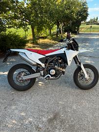 Solo 1500 lm