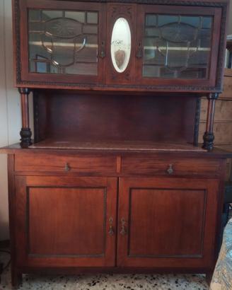 Credenza antica in legno massello con vetrina anni