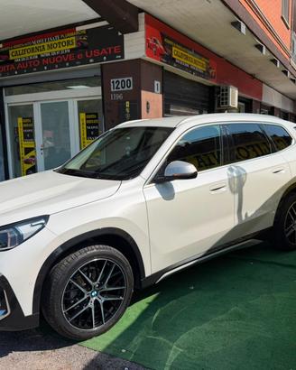 BMW X1 18D X Line