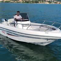 RANIERI INTERNATIONAL H19 + HONDA 40 PROMO