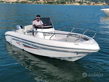 RANIERI INTERNATIONAL H19 + HONDA 40 PROMO