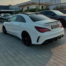 Mercedes-Benz CLA 45 S AMG