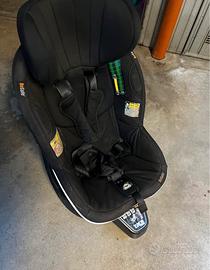 Seggiolino auto - iZi Turn i-Size Besafe.