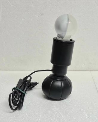 Lampada da tavolo arteluce anni 60