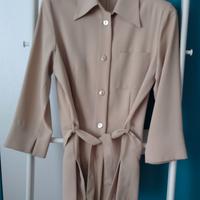 Tailleur giacca con spalline e gonna Conbipel