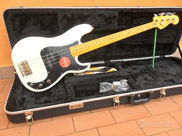 Squier by Fender Precision Bass Olympic White