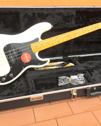 Squier by Fender Precision Bass Olympic White
