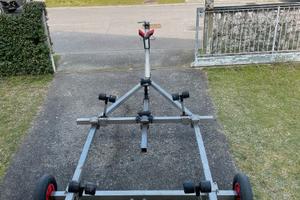 Carrello gommone e barca