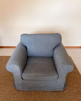 Poltrona IKEA EKTORP grigia in buono stato