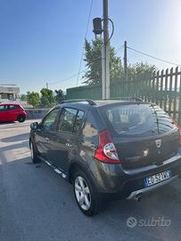 Dacia Sandero gpl 2011