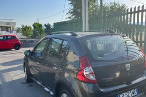 Dacia Sandero gpl 2011