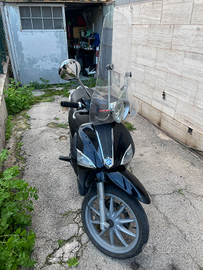 Piaggio liberty 125