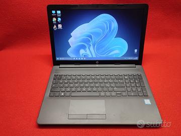 Computer HP i7 8GB SSD 256GB 15.6” 250 G7