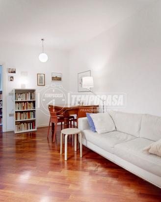 Appartamento a Valsamoggia 4 locali