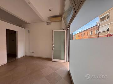 Negozio via rossi pesaro