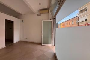 Negozio via rossi pesaro