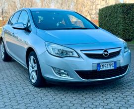 Opel astra 1.4turbo benzina 140.000cv ok neopa