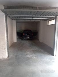 Box in zona vicinale bracchi, ampio e spazioso