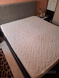 letto contenitore compreso di materasso matrimonia