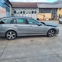 mercedes  e 250 4matic 