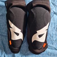 GOMITIERE MTB BLUEGRASS SOLID D3O