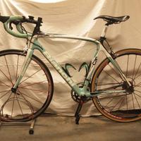 bicicletta bianchi infinito vittoria C2C