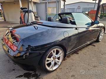 Alfa romeo spider