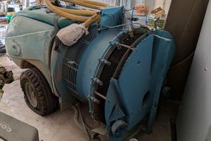 Atomizzatore trainato Caffini 1000 L usato poco