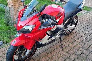 Honda CBR 600 F 2001