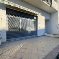 NEGOZIO A LAVAGNA